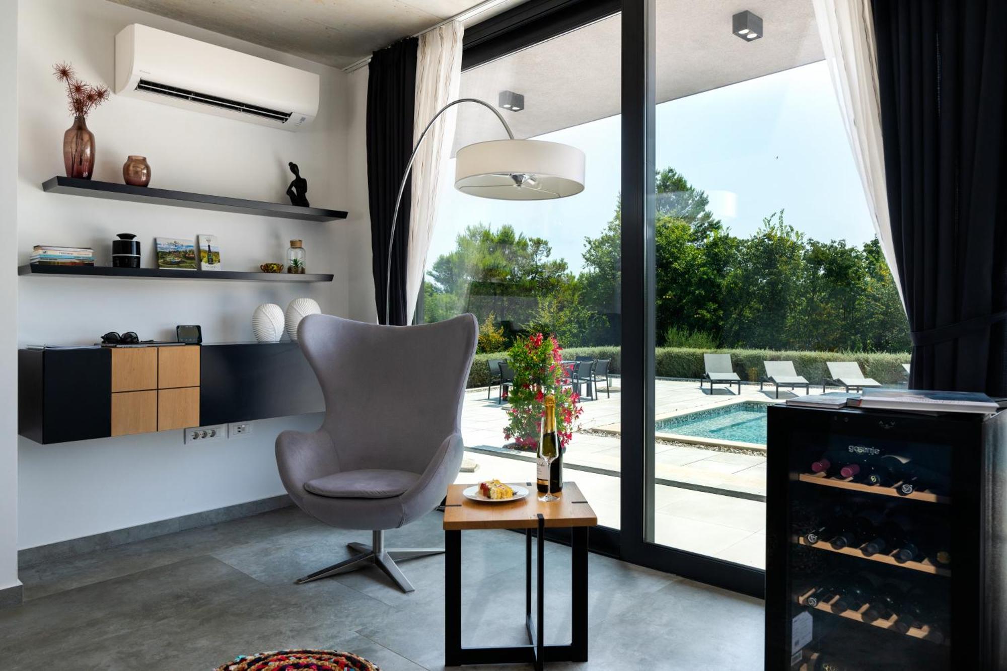 Martincic Residence - 5 Stars Luxury With Pool Heating On 4000M2 Rakalj エクステリア 写真